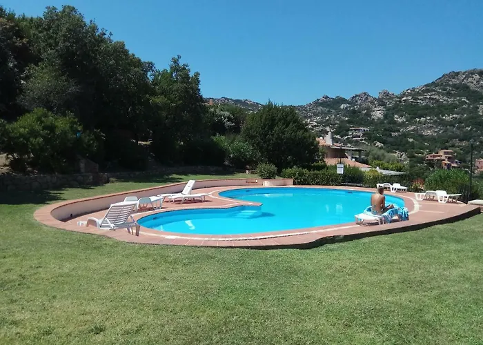 Con Piscina - Appartamentiflarida *