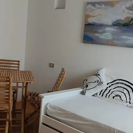 Con Piscina - Appartamentiflarida Appartement