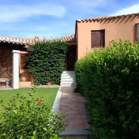 Con Piscina - Appartamentiflarida Appartement