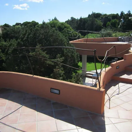 Con Piscina - Appartamentiflarida Lägenhet *